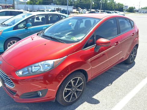 Used 2019 Ford Fiesta SE w/ Equipment Group 201A FWD image 8