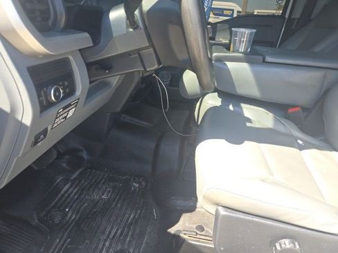 Used 2023 Ford F250 XL w/ FX4 Off-Road Package image 39