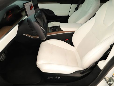 Used 2022 Tesla Model S AWD/4WD image 21