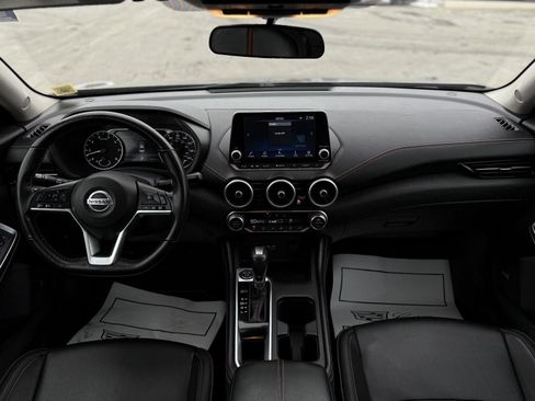 Used 2023 Nissan Sentra SR w/ SR Premium Package image 24