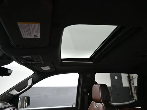 Used 2023 GMC Sierra 1500 Denali Ultimate image 25