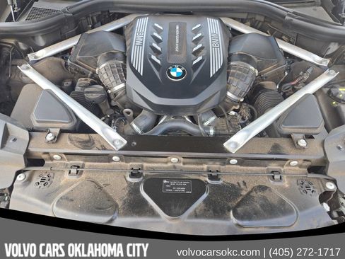 Used 2021 BMW X7 M50i AWD/4WD image 36