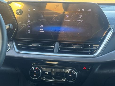 Used 2025 Chevrolet Trax ACTIV w/ Driver Confidence Package image 50