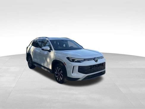 New 2026 Volkswagen Tiguan S FWD image 7