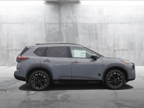 New 2026 Nissan Rogue SV AWD/4WD image 5