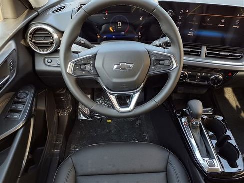 New 2026 Chevrolet Trax ACTIV image 6