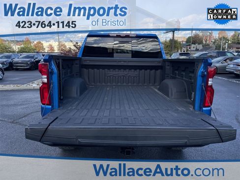 Used 2022 Chevrolet Silverado 1500 ZR2 w/ Technology Package image 37