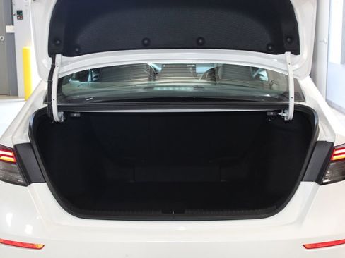 Used 2023 Honda Accord Sport image 44