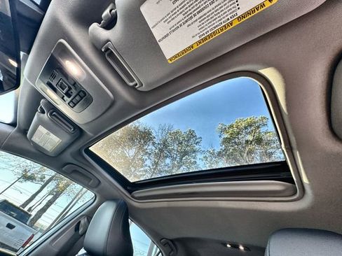 Used 2024 Toyota Camry XLE image 30