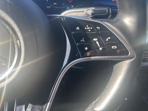 Used 2024 Mercedes-Benz GLE 350 4MATIC w/ 3rd Row Seat Package image 12