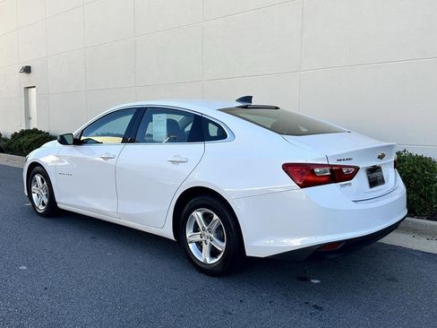 Used 2023 Chevrolet Malibu LS image 18