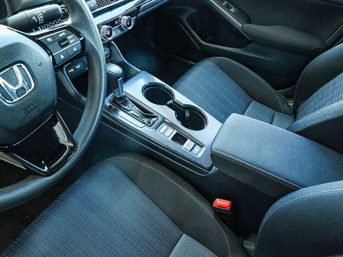 Used 2025 Honda Civic LX image 24