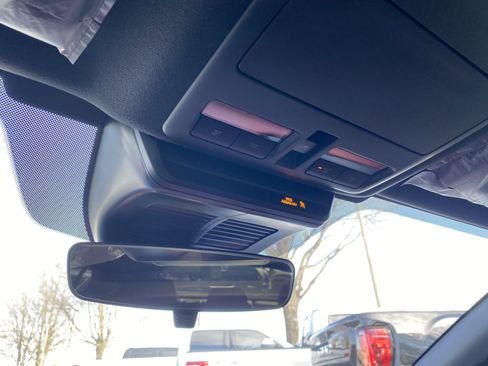 New 2026 MAZDA MAZDA3 2.5 S Hatchback w/ Premium Pkg image 33