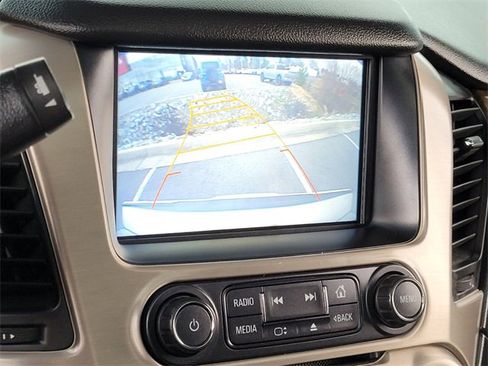 Used 2016 GMC Yukon Denali w/ Open Road Package image 28