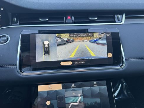 Used 2021 Land Rover Range Rover Evoque S image 45