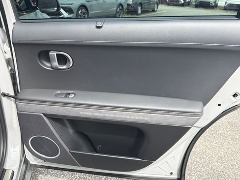 Certified 2024 Hyundai Ioniq 5 Limited RWD image 17