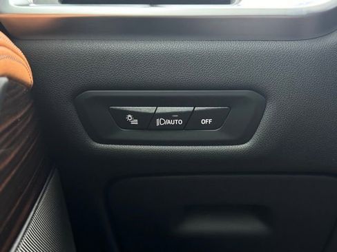 New 2026 BMW X5 xDrive50e w/ M Sport Package image 38