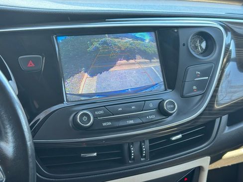 Used 2020 Buick Envision Preferred image 27