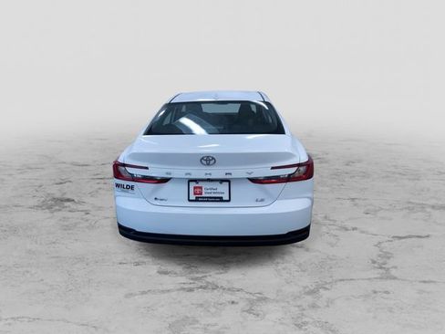 Certified 2026 Toyota Camry LE FWD image 8