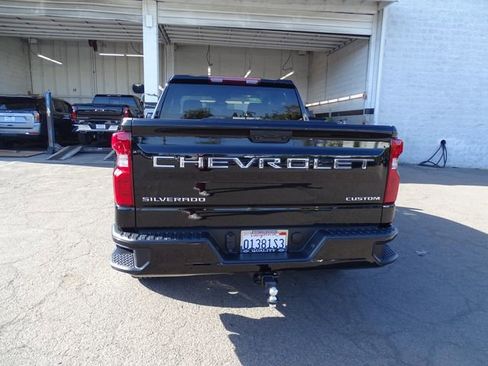 Used 2023 Chevrolet Silverado 1500 Custom RWD image 4