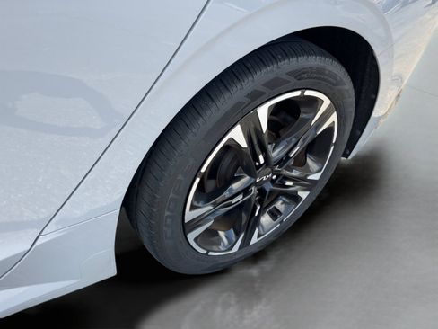 Used 2022 Kia K5 GT-Line w/ GT-Line Awd Premium Package image 12