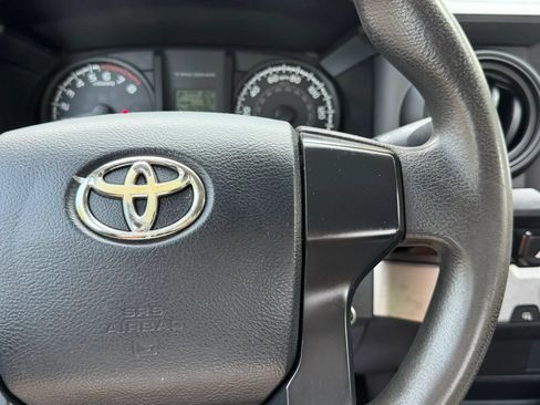 Used 2016 Toyota Tacoma SR RWD image 27
