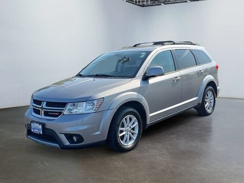Used 2015 Dodge Journey SXT w/ Flexible Seating Group AWD/4WD image 1