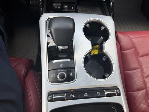 Used 2022 Kia Stinger GT2 w/ Red Interior Color Package RWD image 18