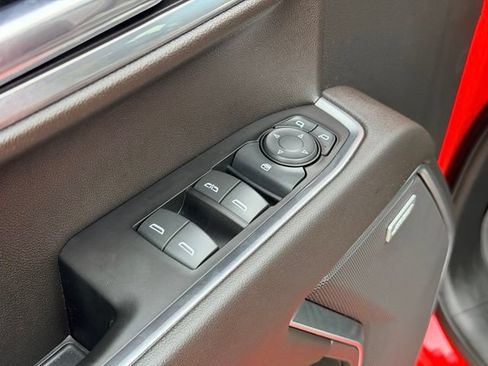 Used 2022 Chevrolet Silverado 1500 LT Trail Boss w/ Convenience Package II AWD/4WD image 22