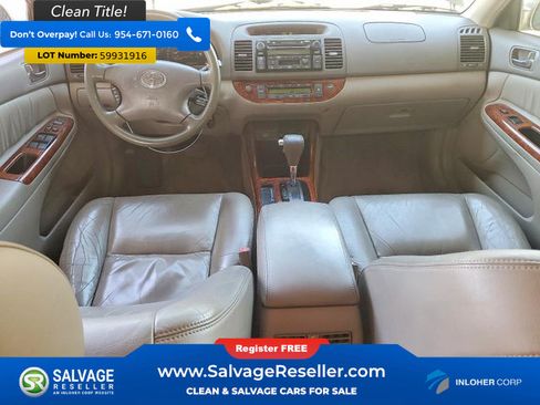 Used 2002 Toyota Camry FWD image 11