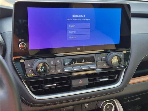 Used 2025 Toyota Grand Highlander AWD image 12