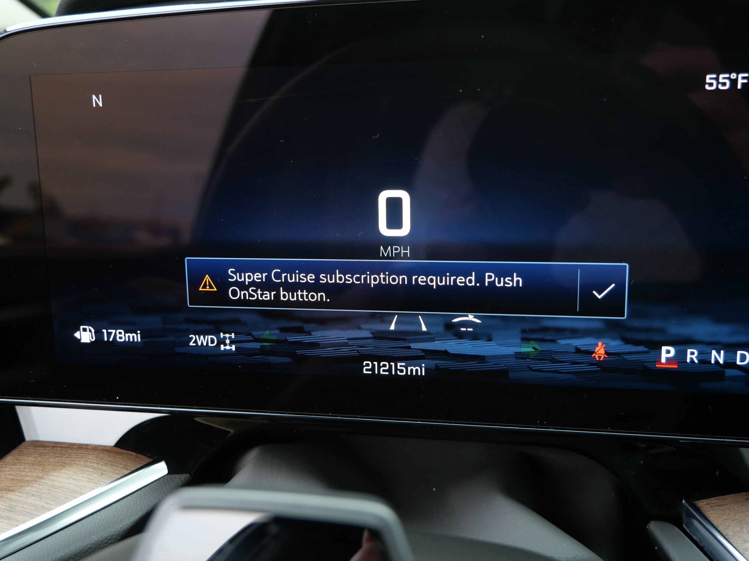 Used 2025 Chevrolet Tahoe High Country AWD/4WD image 30