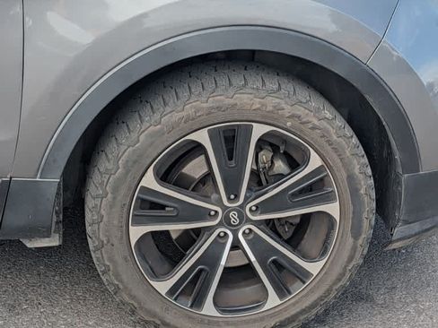 Used 2014 Ford Explorer Limited AWD/4WD image 10