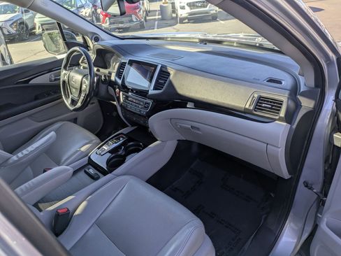 Used 2016 Honda Pilot Elite image 35