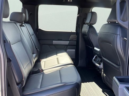 Certified 2025 Ford F150 Lariat w/ FX4 Off-Road Package image 22