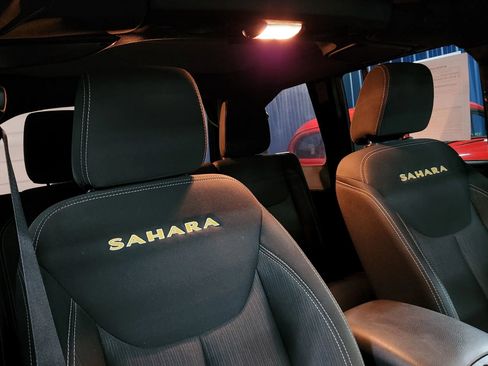 Used 2015 Jeep Wrangler Unlimited Sahara w/ Dual Top Group image 15