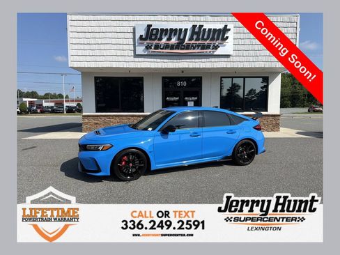 Used 2025 Honda Civic Type R image 1