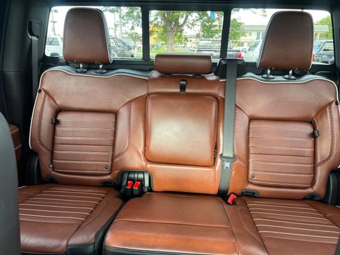 Used 2026 GMC Sierra 1500 Denali Ultimate AWD/4WD image 10