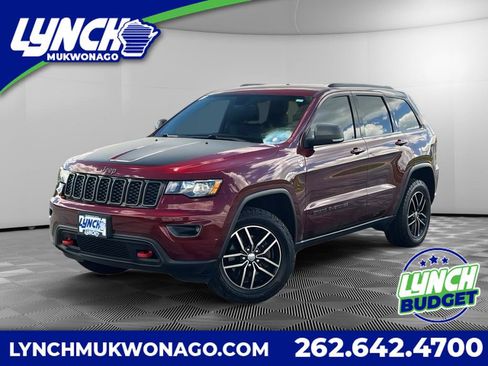 Used 2017 Jeep Grand Cherokee Trailhawk AWD/4WD image 1