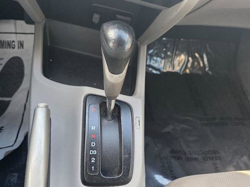 Used 2012 Honda Civic LX image 16