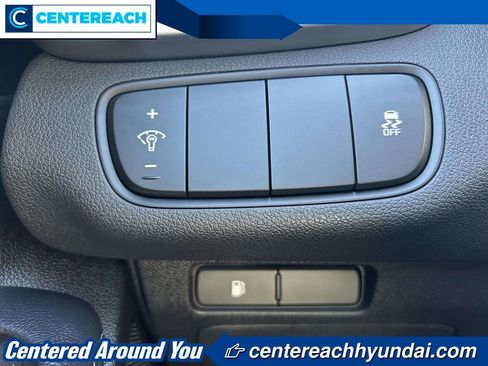 Used 2016 Kia Sorento LX w/ LX Convenience Package image 74