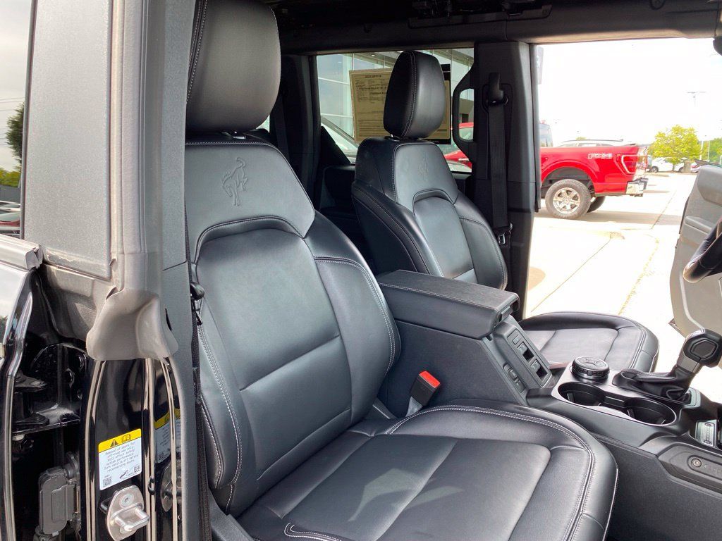 Used 2026 Ford Bronco Outer Banks AWD/4WD image 30