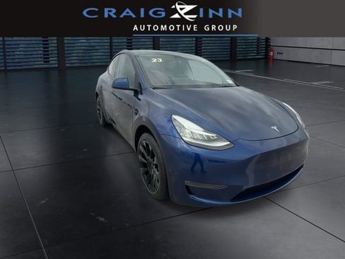 Used 2023 Tesla Model Y Long Range image 2