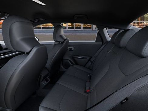 New 2026 Kia K4 FWD image 18
