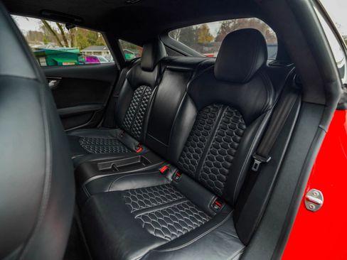 Used 2016 Audi RS 7 Prestige image 32