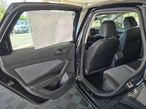 New 2026 Volkswagen Jetta SE FWD image 35