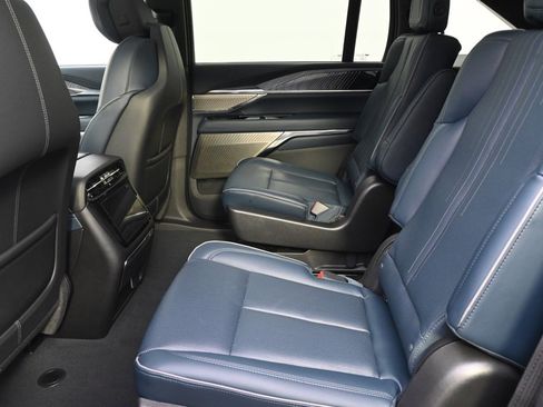 New 2025 Cadillac Escalade IQ Luxury 2 image 21