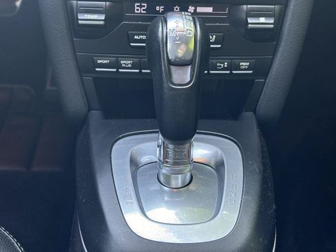 Used 2011 Porsche 911 Carrera 4S AWD/4WD image 21
