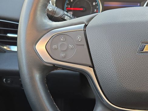Used 2023 Chevrolet Traverse LT image 26