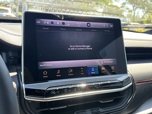 New 2026 Jeep Compass Trailhawk w/ Sun, Sound & Navigation Group AWD/4WD image 15